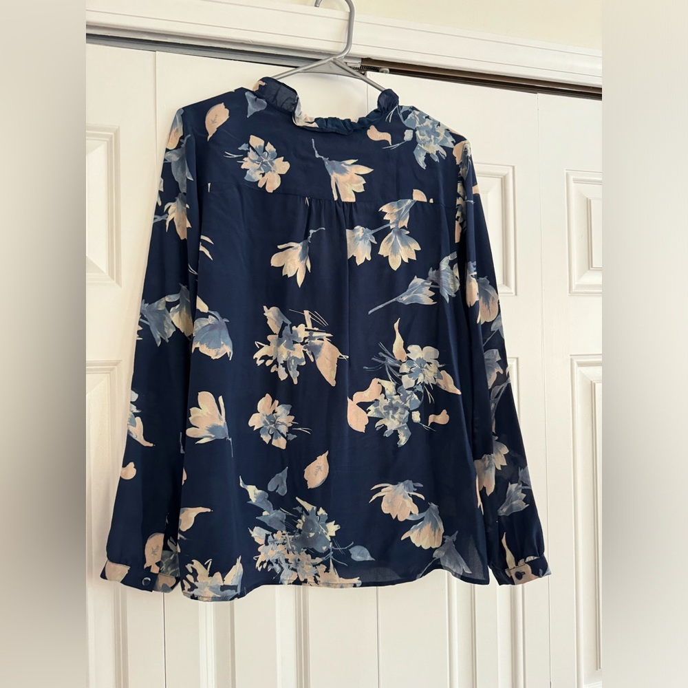 Floral Blouse - Picture 3 of 5